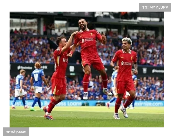 述评：欧冠席位争夺白热化，四支球队积分差距仅五分